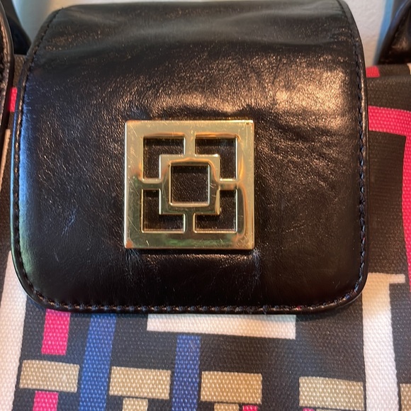 Trina Turk Geometric Large Tote Bag Leather - Picture 2 of 8